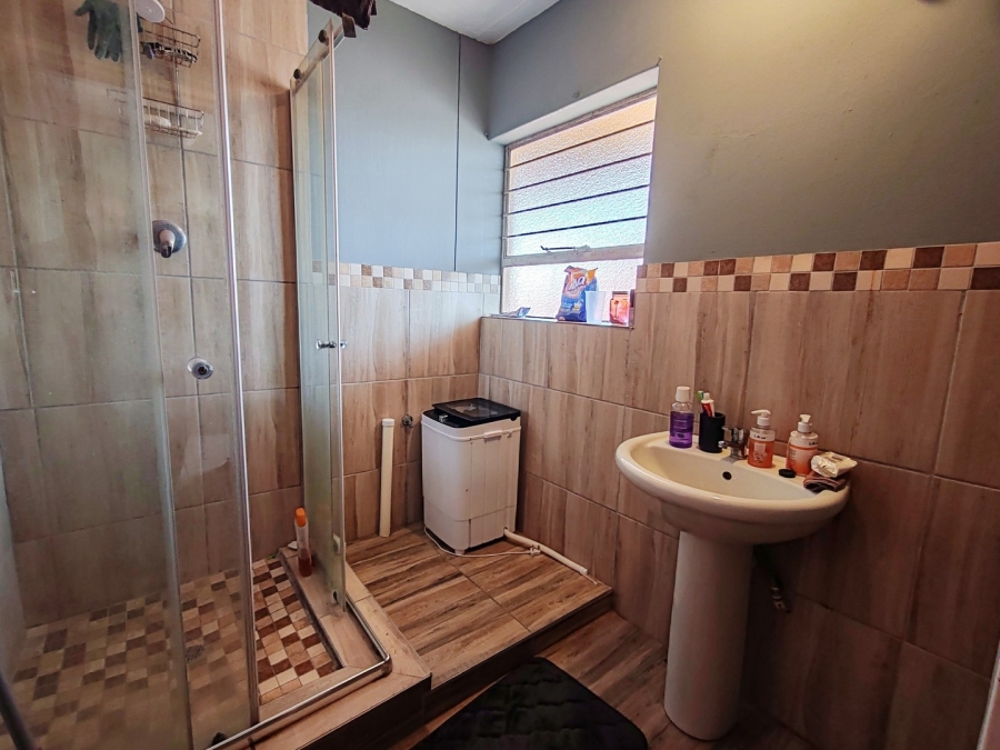 1 Bedroom Property for Sale in Potchefstroom North West
